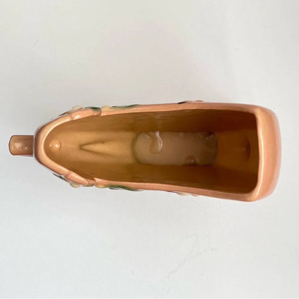 Roseville Snowberry Fan Vase Pink Burgundy Art Pottery Mid Century - Picture 12 of 16